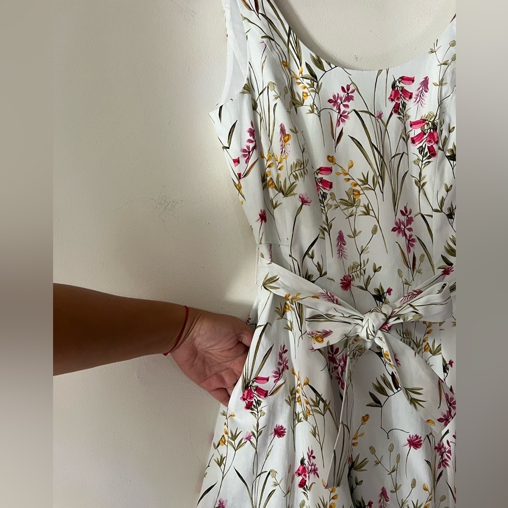 NWT Gal Meets Glam Petal Wildflower Floral Flare Dress Sz 4 Belted Pockets - Picture 7 of 16